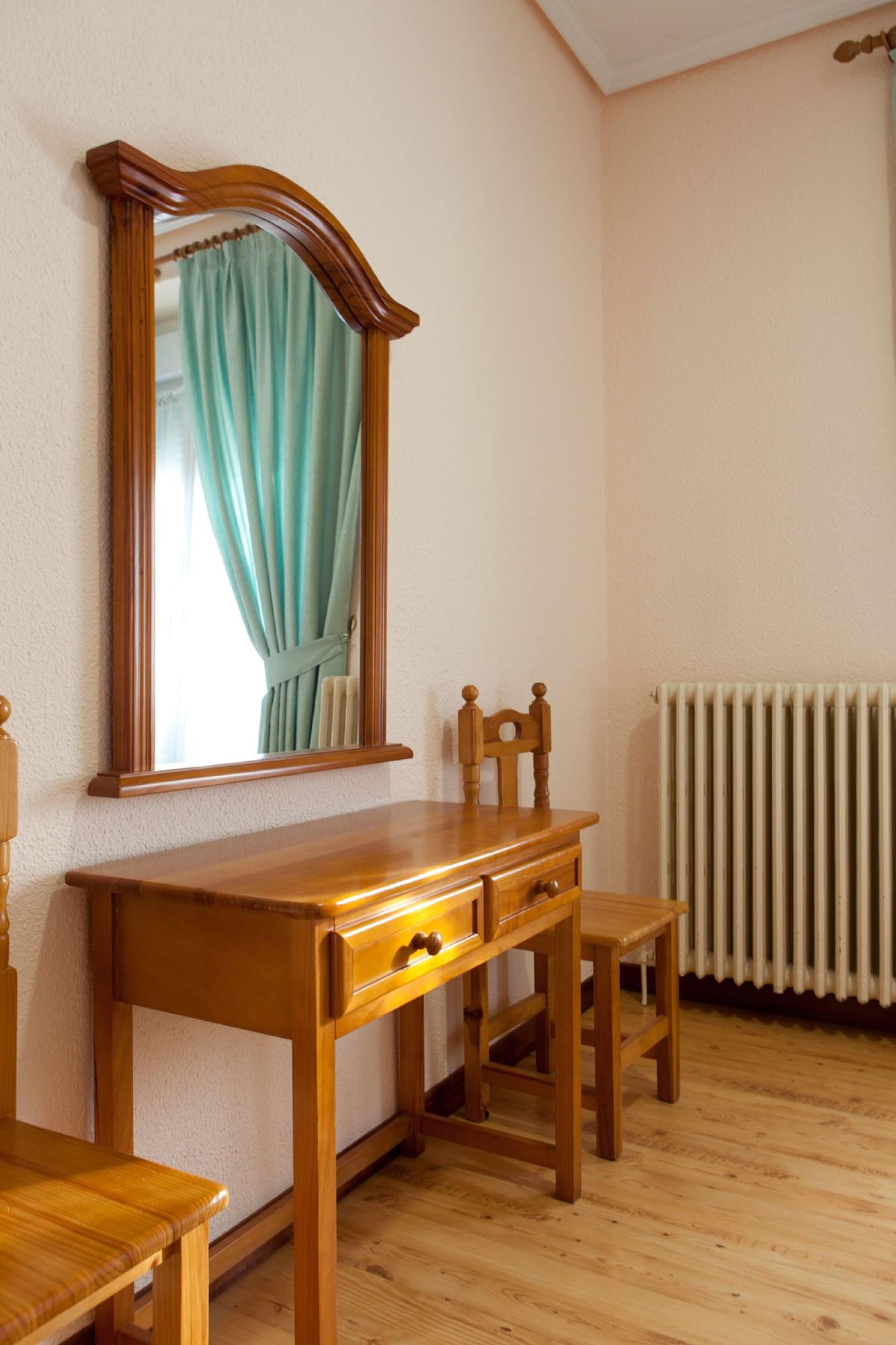Hostal Zamora Madrid Bagian luar foto